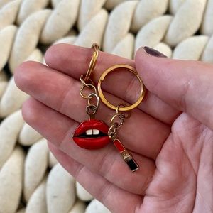 2/$20 ❤️ - KEYCHAIN | Forever 21 O/S